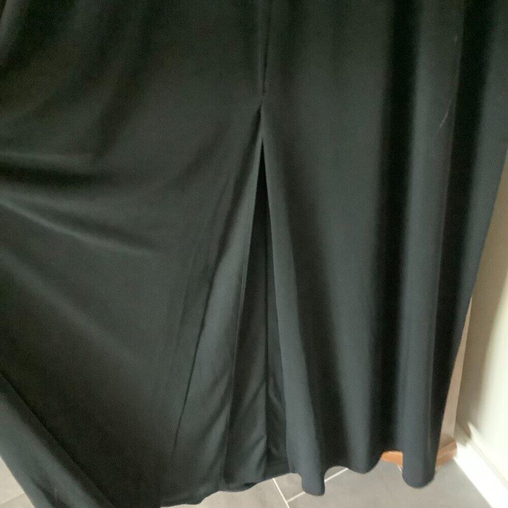 Halston Heritage Black V-Neck Prom Gown with Silver Waist Detail - Picture 12 of 13